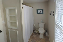 041-Bathroom